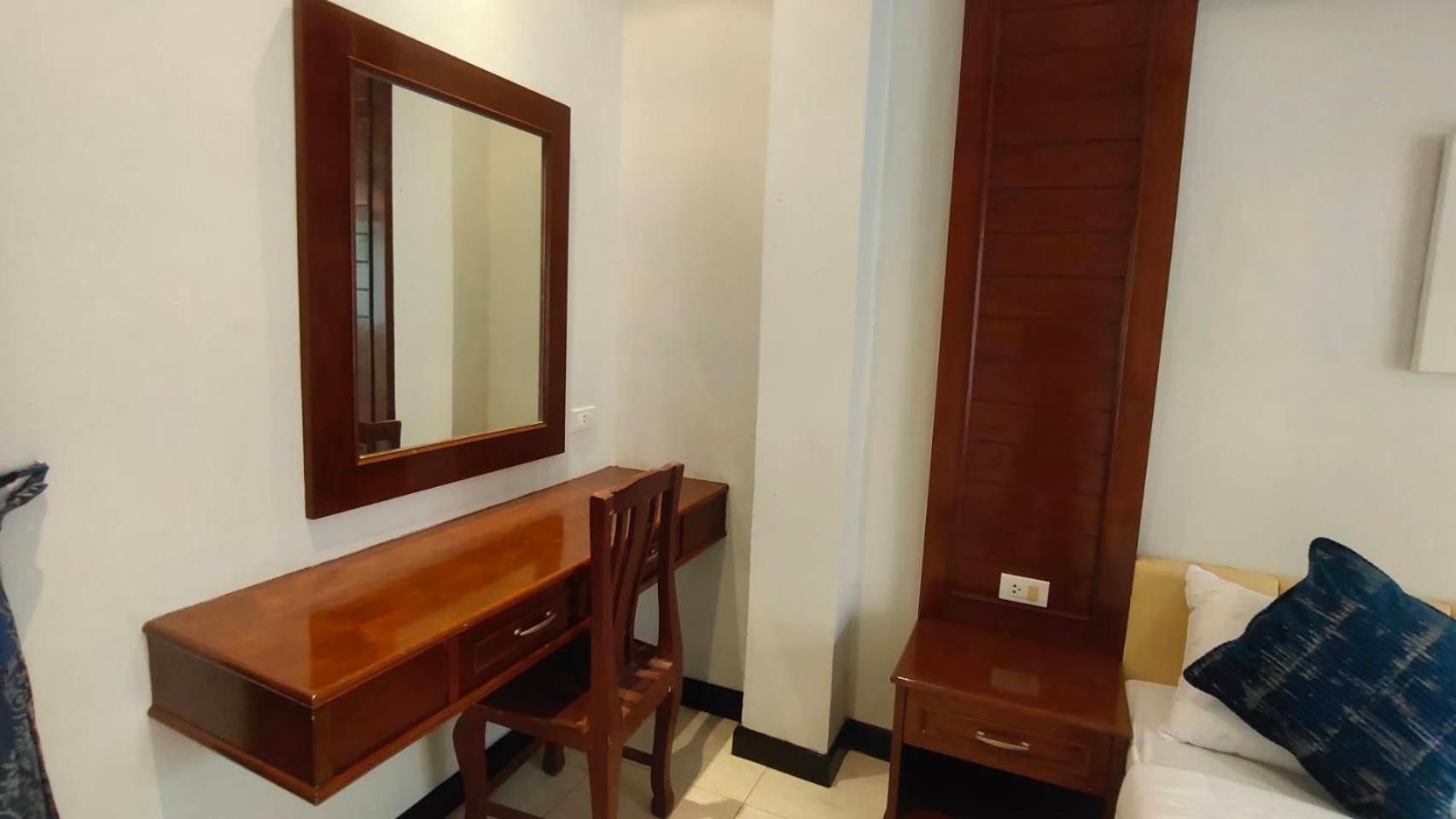 Phadee Apartment Karon Kültér fotó